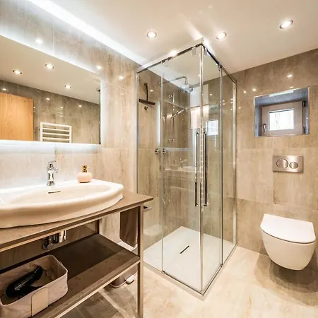 Appartement Alpendomizil Ahorn *