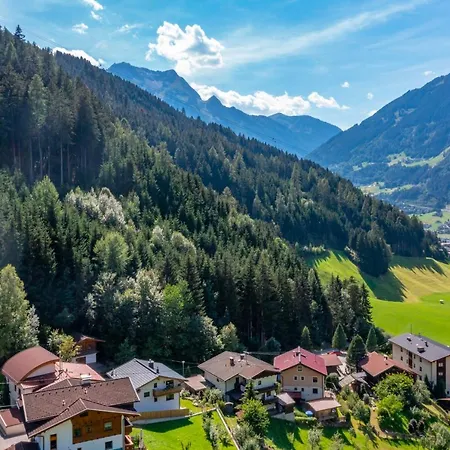 Alpendomizil Ahorn Apartamento